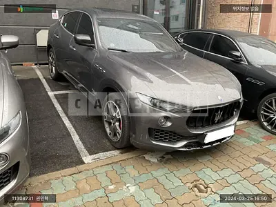 Photo 1 of 18: 2018 Maserati Levante Diesel, VIN ZN661TUG8JX283139 — Korean insurance auction
