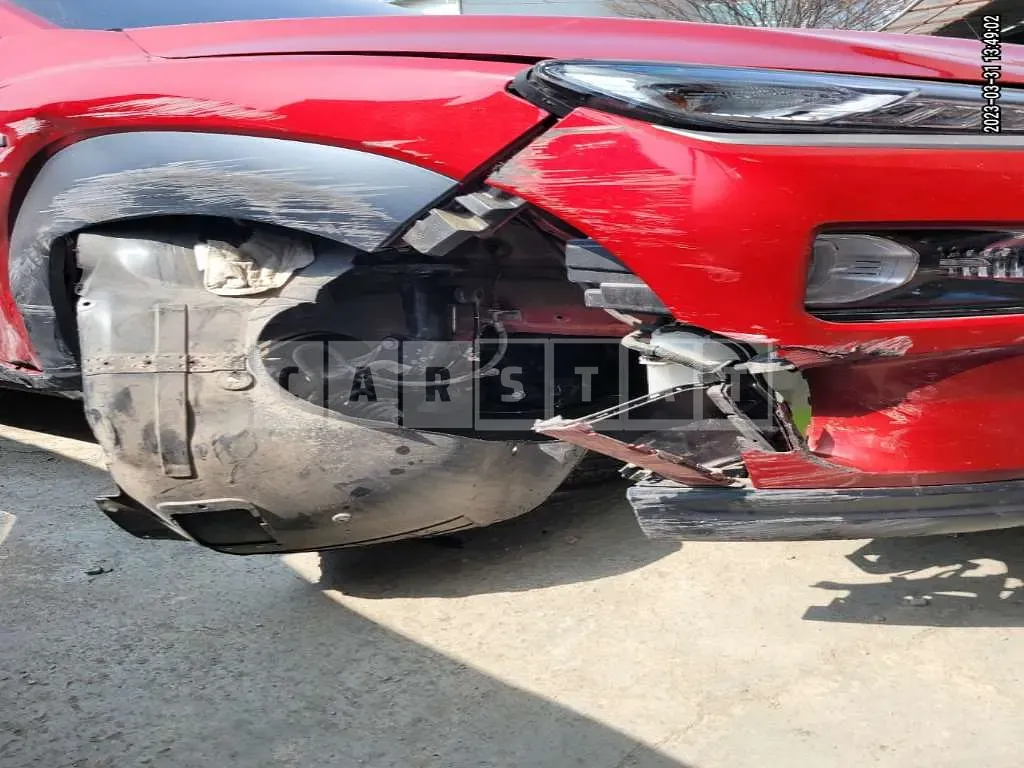 Photo 2 of 50: 2019 Hyundai Kona Electric, VIN KMHK381GFKU031758 — Korean insurance auction