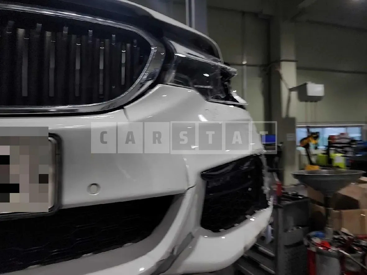 Photo 2 of 108: 2019 BMW 520d M Sport Package, VIN WBAJF3100KBS70367 — Korean insurance auction
