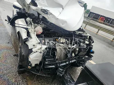 Photo 1 of 12: 2020 Kia Carnival, VIN KNANE81BBMS004586 — Korean insurance auction