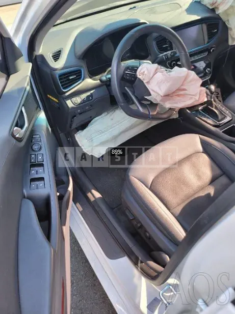 Photo 2 of 10: 2019 Hyundai Modern Ionic, VIN KMHC051CGKU099798 — Korean insurance auction