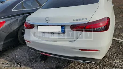 Photo 1 of 9: 2021 Mercedes-Benz E220 d 4Matic, VIN W1KZF0FB6MA909042 — Korean insurance auction