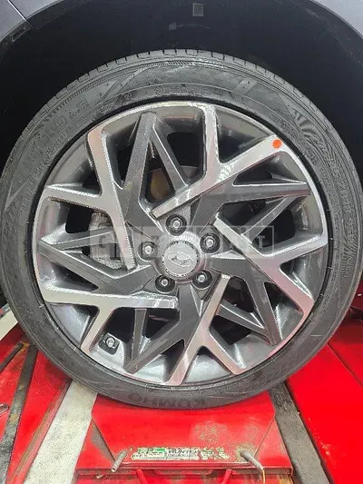 Photo 1 of 4: 2021 Hyundai (parts) Kona Hybrid Wheel — Korean insurance auction