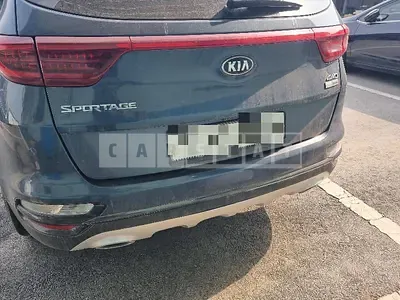 Photo 1 of 6: 2020 Kia Sportage 4WD — Korean insurance auction