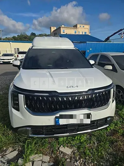 Photo 1 of 23: 2024 Kia Carnival Hybrid — Korean insurance auction