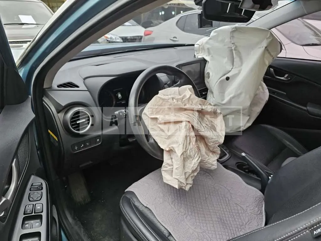 Photo 2 of 8: 2019 Hyundai Kona, VIN KMHK7815HKU317666 — Korean insurance auction