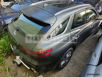 Photo 1 of 18: 2024 Genesis GV70 2.5T — Korean insurance auction