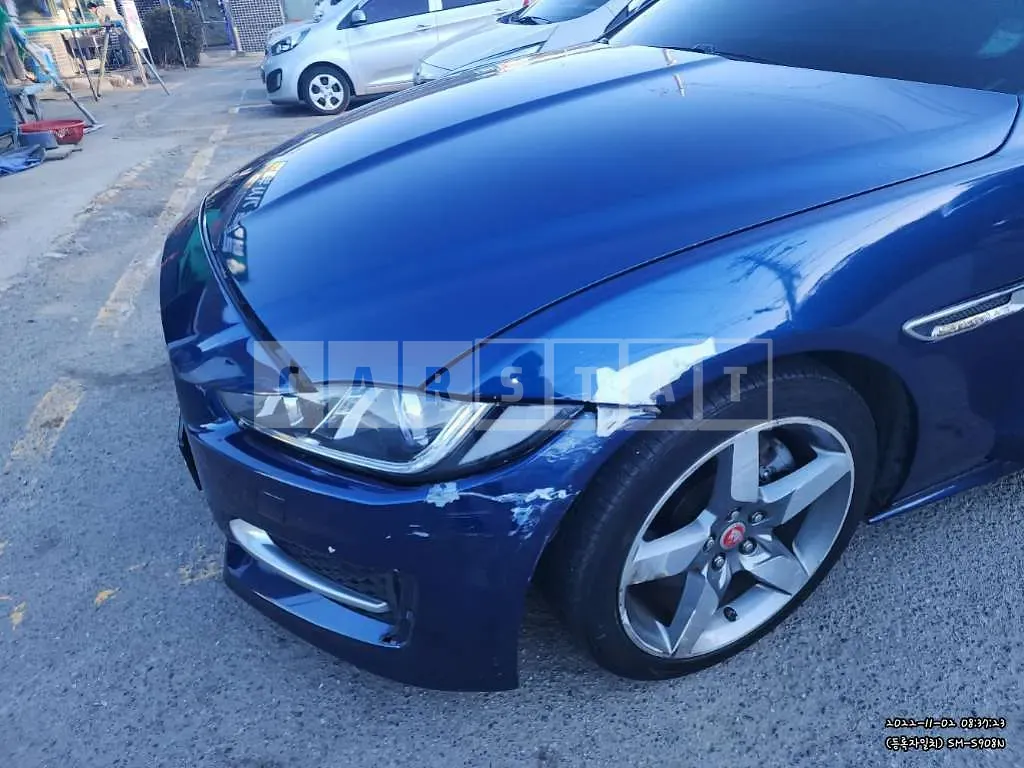 Photo 2 of 6: 2016 Jaguar XE 2.0d, VIN SAJAB4BN9GA918303 — Korean insurance auction