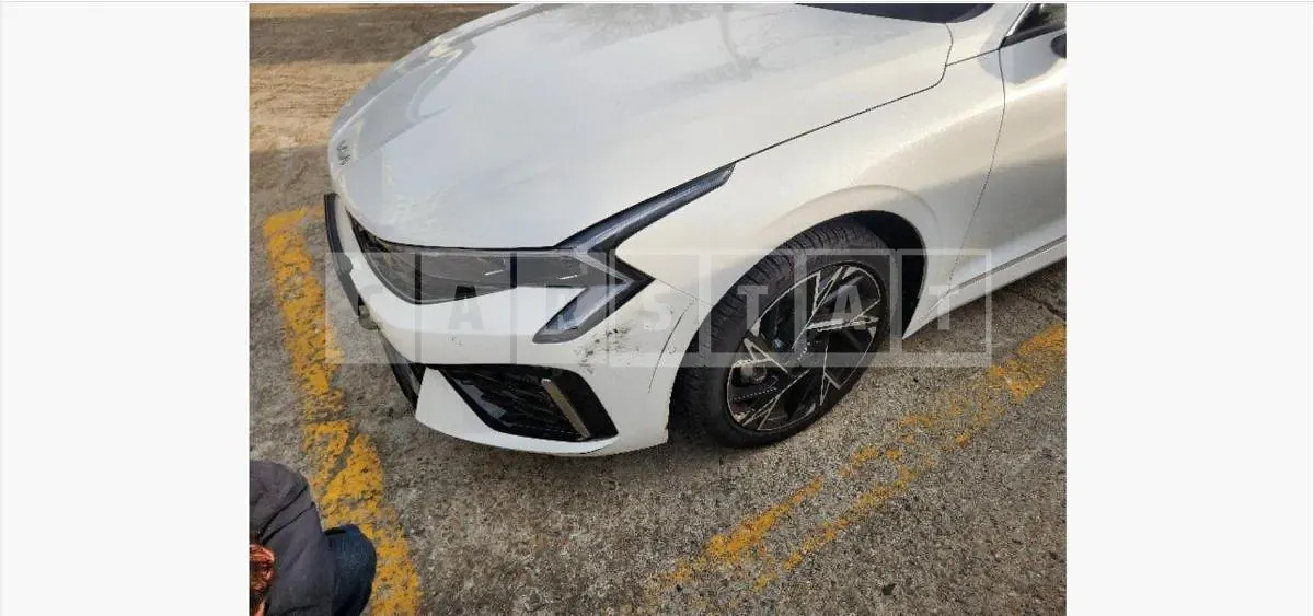Photo 3 of 3: 2025 Kia (parts) K5 Headlamp — Korean insurance auction
