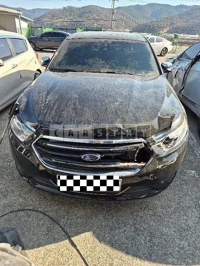 2015 Ford Taurus