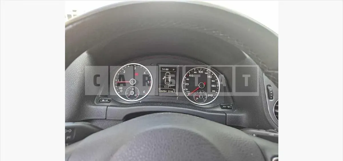 Photo 2 of 16: 2015 Volkswagen Tiguan 2.0 TDI Blue Motion — Korean insurance auction