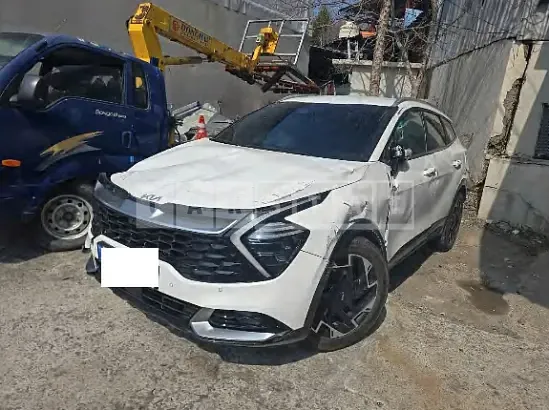 Photo 2 of 16: 2023 Kia Sportage — Korean insurance auction