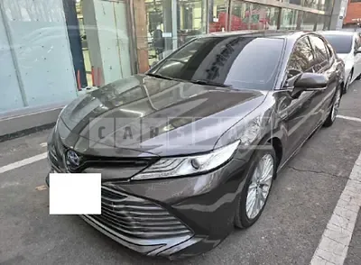 Photo 1 of 43: 2018 Toyota Camry Hybrid — Korean insurance auction