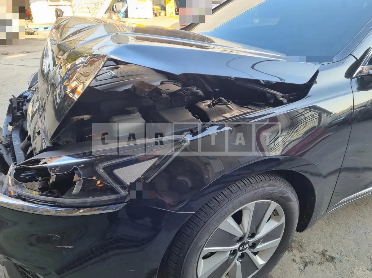 Photo 2 of 10: 2017 Kia K7 Hybrid — Korean insurance auction