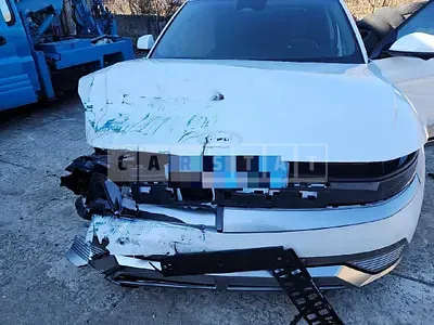 Photo 1 of 8: 2021 Hyundai IONIQ 5 Long Range, VIN KMHKR81CPNU052237 — Korean insurance auction