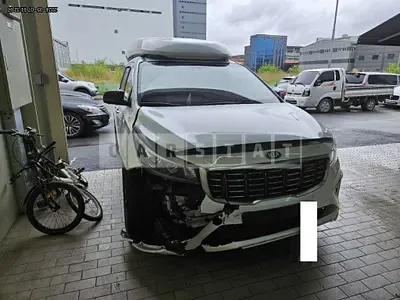 Photo 1 of 15: 2019 Kia Carnival High Limousine, VIN KNAME81ABKS595244 — Korean insurance auction