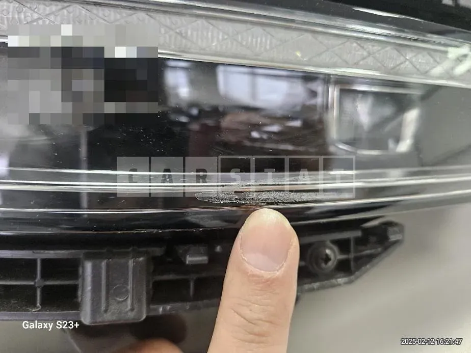 Photo 3 of 3: 2022 Genesis (parts) G80 Headlamp — Korean insurance auction