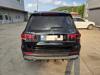 Photo 1 of 43: 2021 Mercedes-Benz GLB250 4Matic — Korean insurance auction