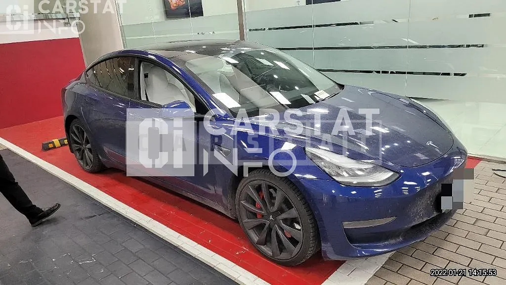 Photo 2 of 21: 2020 Tesla Model 3 Performance, VIN 5YJ3E1EC4LF657008 — Korean insurance auction