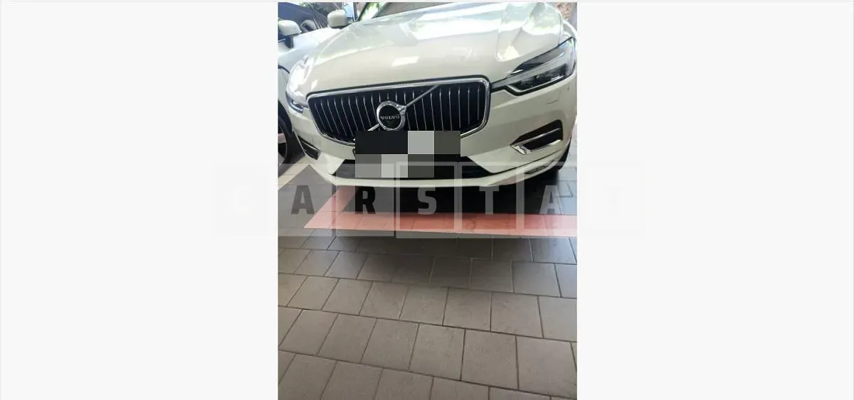 Photo 3 of 3: 2018 Volvo (parts) XC60D5 AWD Headlamp — Korean insurance auction