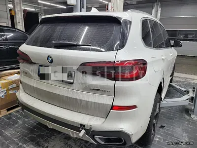Photo 1 of 30: 2021 BMW X5 xDrive45e iPerformance, VIN WBATA6109M9G95026 — Korean insurance auction