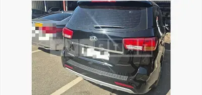 Photo 1 of 39: 2015 Kia Carnival 9 Seater — Korean insurance auction