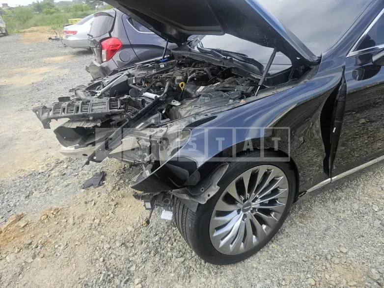 Photo 2 of 5: 2017 Genesis EQ900 3.8 — Korean insurance auction