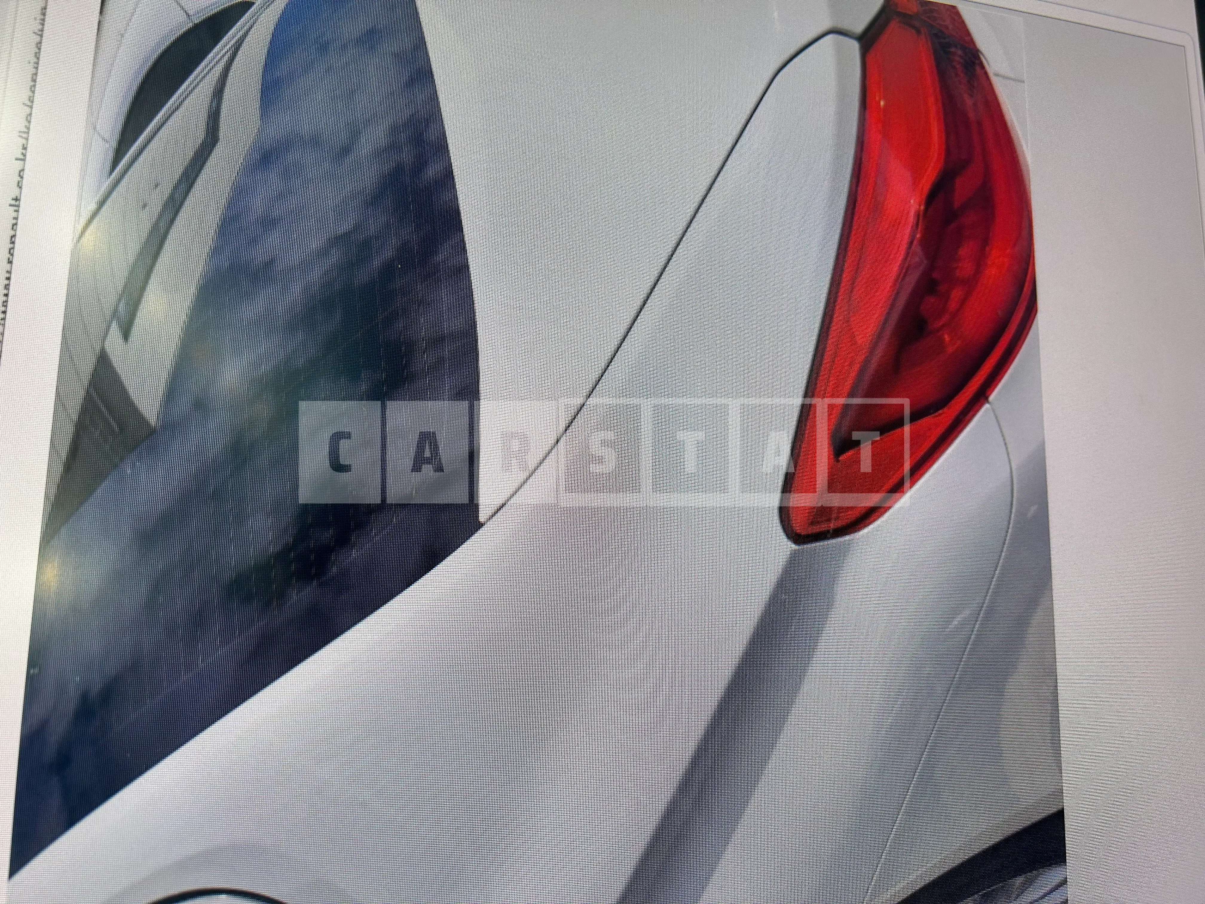 Photo 2 of 18: 2020 BMW 520d xDrive Luxury — Korean insurance auction