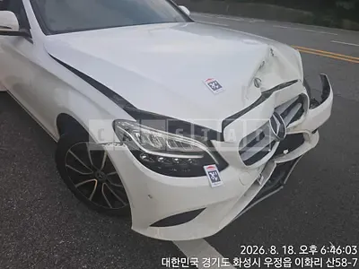 2019 Mercedes-Benz C200