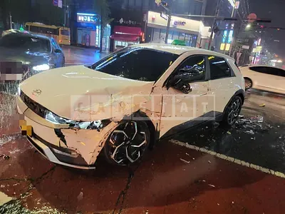 Photo 1 of 5: 2023 Hyundai IONIQ 5 Electric Car — Korean insurance auction