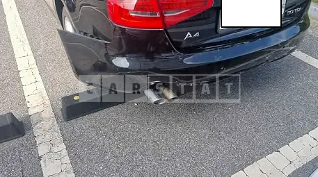 Photo 2 of 15: 2015 Audi A4 30 TDI, VIN WAUZZZ8K0FN012777 — Korean insurance auction