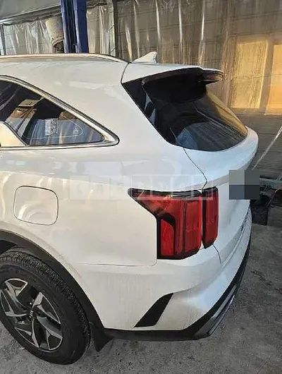 Photo 1 of 10: 2020 Kia Sorento Hybrid — Korean insurance auction