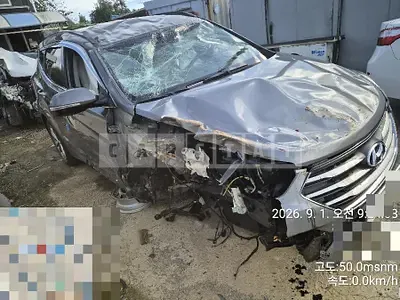 Photo 1 of 11: 2016 Hyundai Santa Fe 2.0 — Korean insurance auction