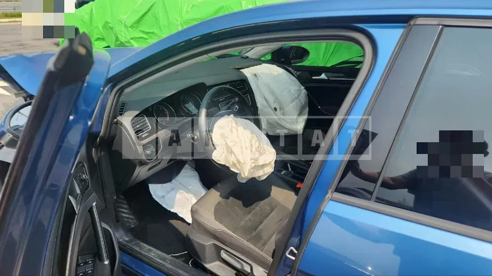 Photo 2 of 9: 2016 Volkswagen Golf 2.0 TDI BMT — Korean insurance auction