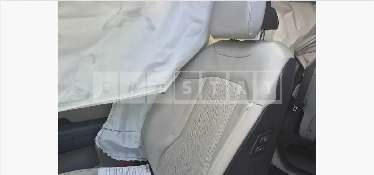 Photo 2 of 17: 2022 Kia Sportage Hybrid — Korean insurance auction