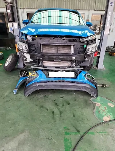 Photo 1 of 18: 2018 Hyundai Kona, VIN KMHK3816GJU049900 — Korean insurance auction