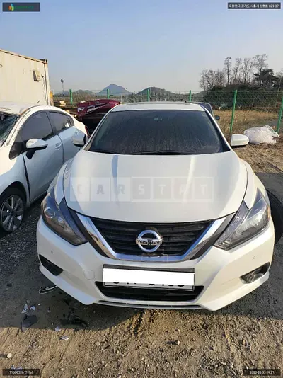 Photo 1 of 15: 2016 Nissan Altima 2.5, VIN 1N4AL3AP4HC107383 — Korean insurance auction