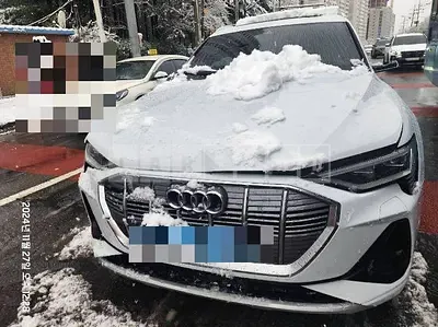 Photo 1 of 32: 2021 Audi e-tron Sportback 55 quattro — Korean insurance auction