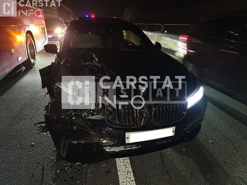 Photo 2 of 14: 2017 BMW 730Ld xDrive, VIN WBA7G6106JB074229 — Korean insurance auction