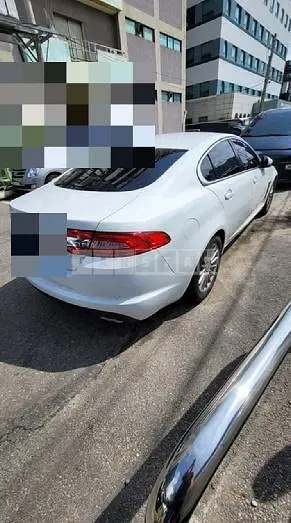 Photo 2 of 7: 2015 Jaguar XF 2.2d — Korean insurance auction