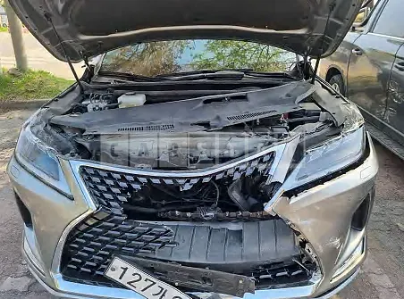 Photo 2 of 42: 2020 Lexus RX450h, VIN JTJBGMCA0L2061659 — Korean insurance auction