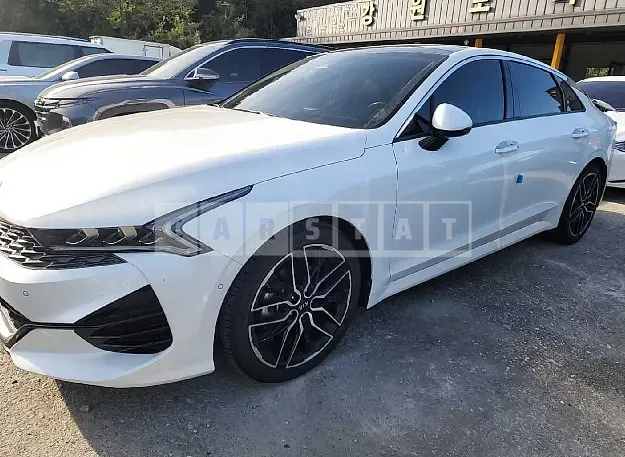 Photo 2 of 23: 2020 Kia K5, VIN KNAG3412BLA042579 — Korean insurance auction