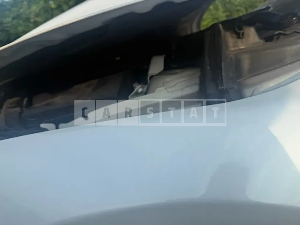 Photo 2 of 9: 2015 Volvo V40D3 — Korean insurance auction