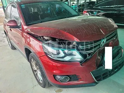 Photo 1 of 11: 2015 Volkswagen Tiguan 2.0 TDI Blue Motion, VIN WVGZZZ5NZFW115298 — Korean insurance auction