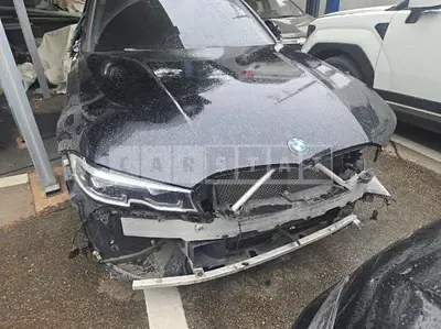 Photo 1 of 19: 2019 BMW 320d — Korean insurance auction