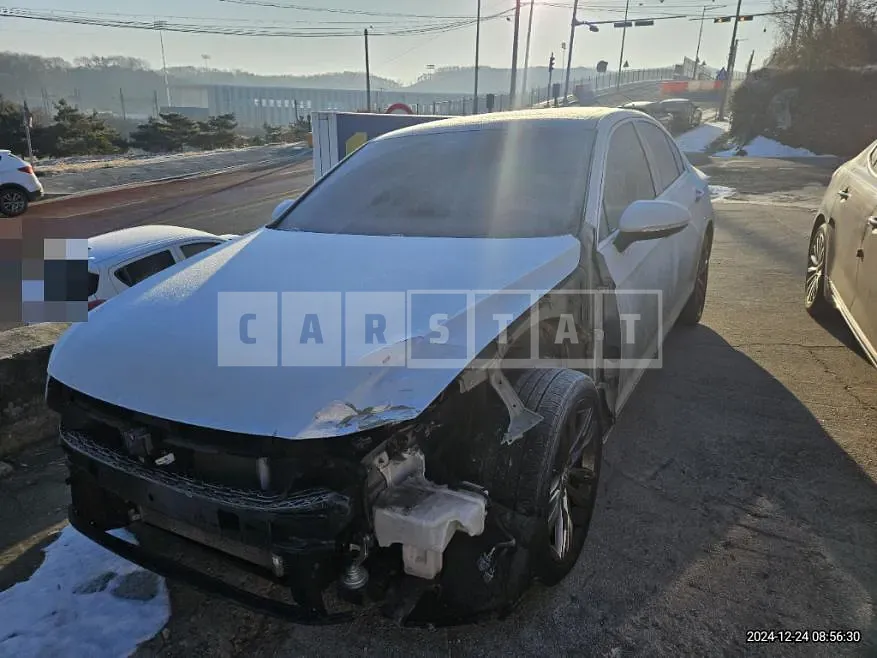 Photo 2 of 7: 2018 Volkswagen Passat GT 2.0 TDI — Korean insurance auction