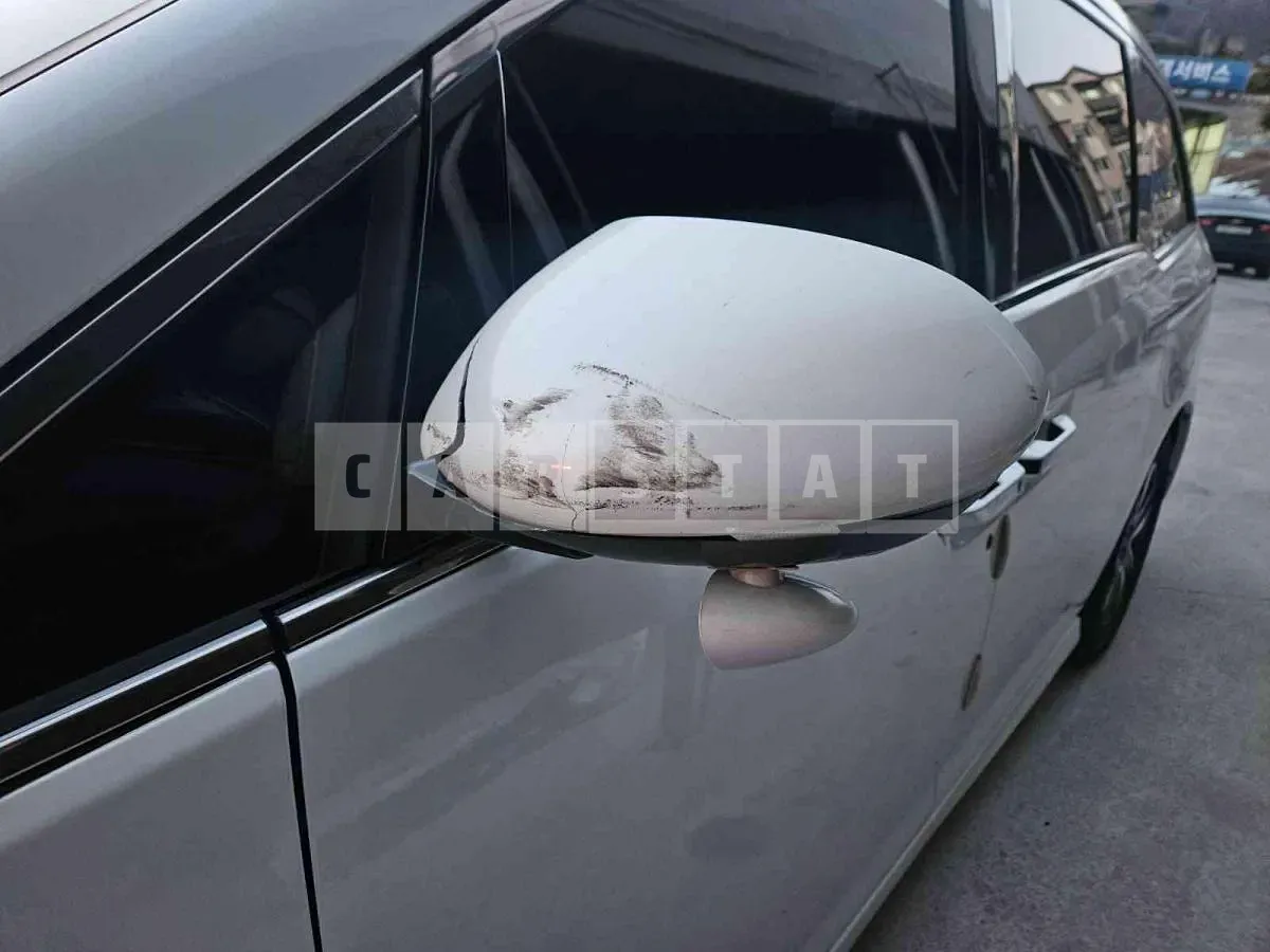 Photo 2 of 15: 2014 Honda Odyssey — Korean insurance auction
