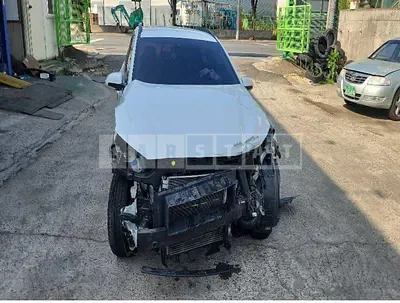 Photo 1 of 17: 2018 Hyundai Kona, VIN KMHK4815GJU272390 — Korean insurance auction