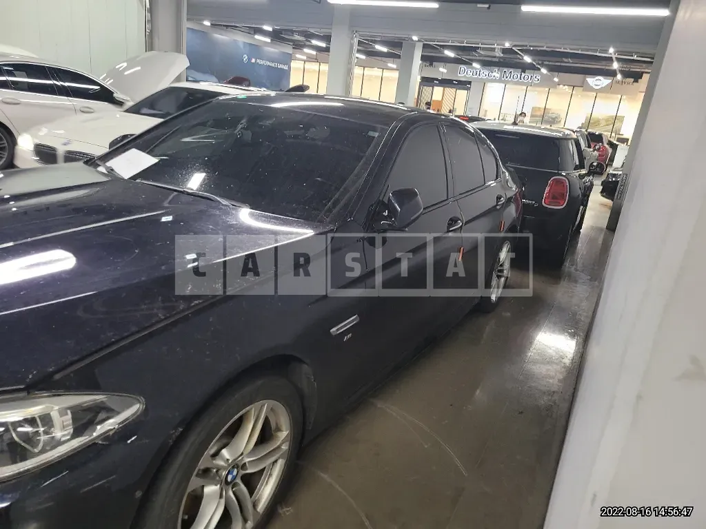 Photo 2 of 23: 2016 BMW 528i xDrive, VIN WBA5A7102GG749603 — Korean insurance auction