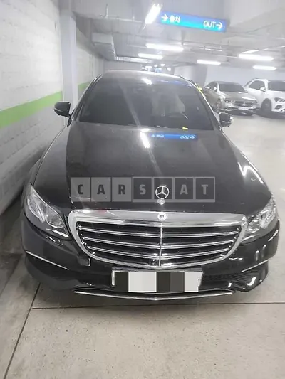 Photo 1 of 35: 2019 Mercedes-Benz E300 4Matic, VIN WDDZF4KBXKA660772 — Korean insurance auction